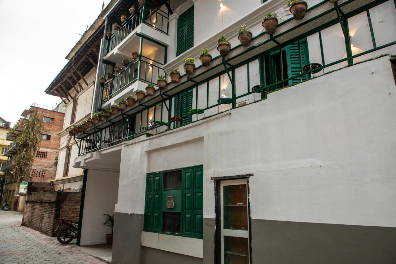 Trekkers Hostel Kathmandu Bagian luar foto
